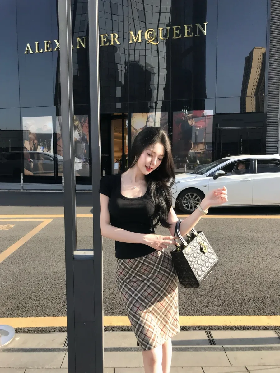 上海龙凤419 信息真假：三个可验证的线索-弄堂